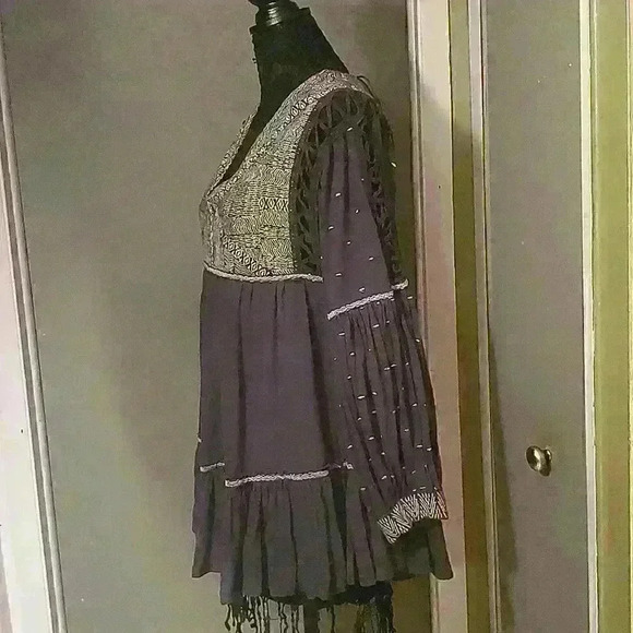 Free People Top with tie back - Picture 5 of 7